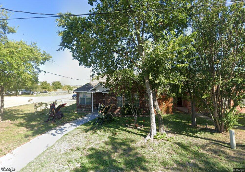 302 E Maple St, Celina, TX 75009 - photo 1