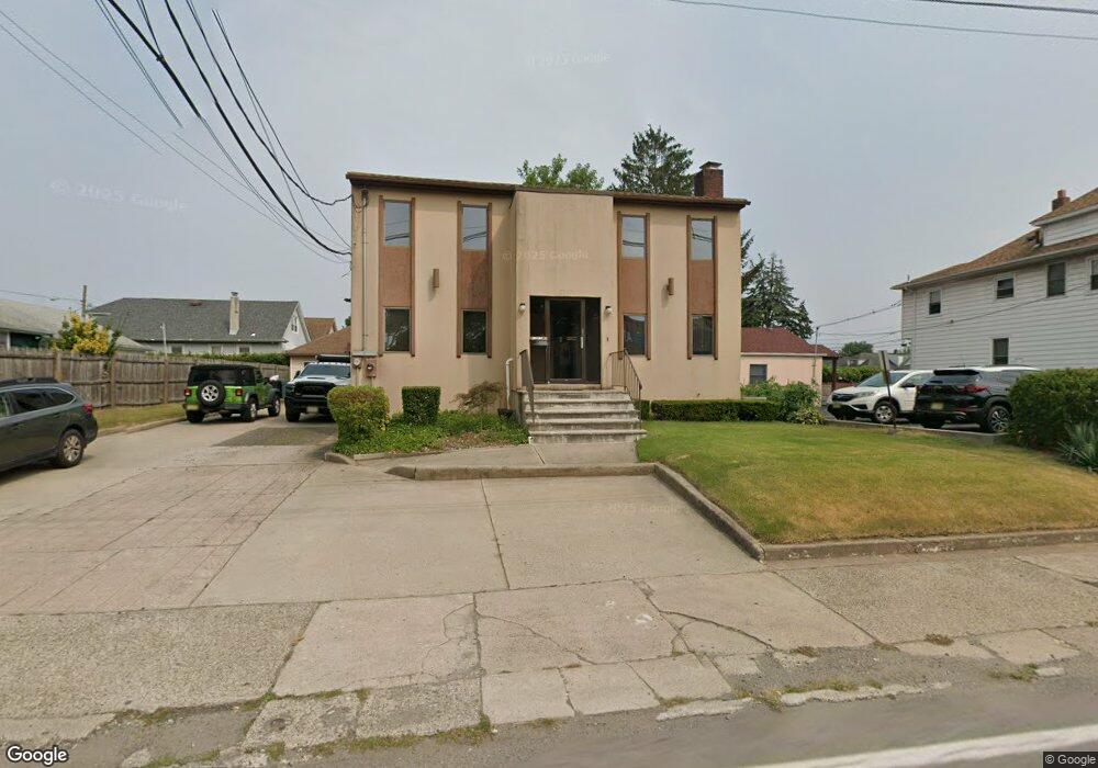 21-07 Maple Ave, Fair Lawn, NJ 07410 - photo 1