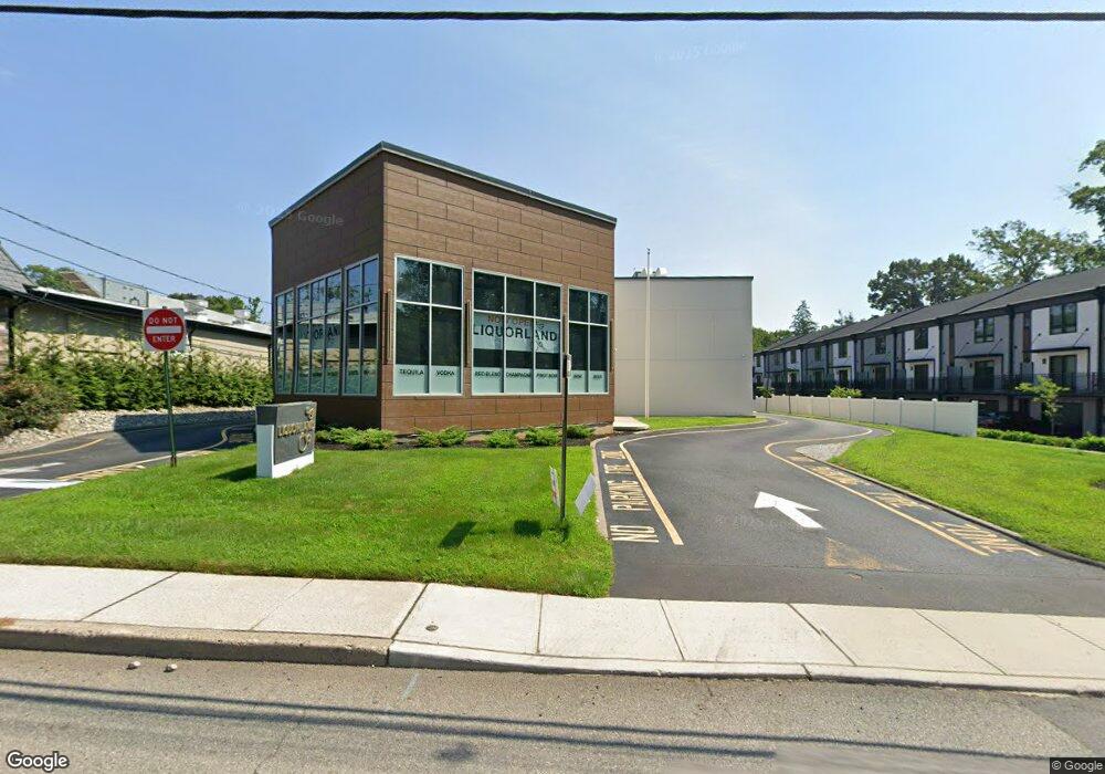 5 Franklin Turnpike, Waldwick, NJ 07463 - photo 1