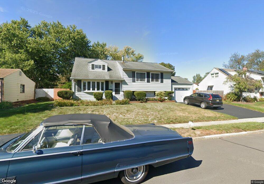 24 Ulysses Rd, Somerset, NJ 08873 - photo 1