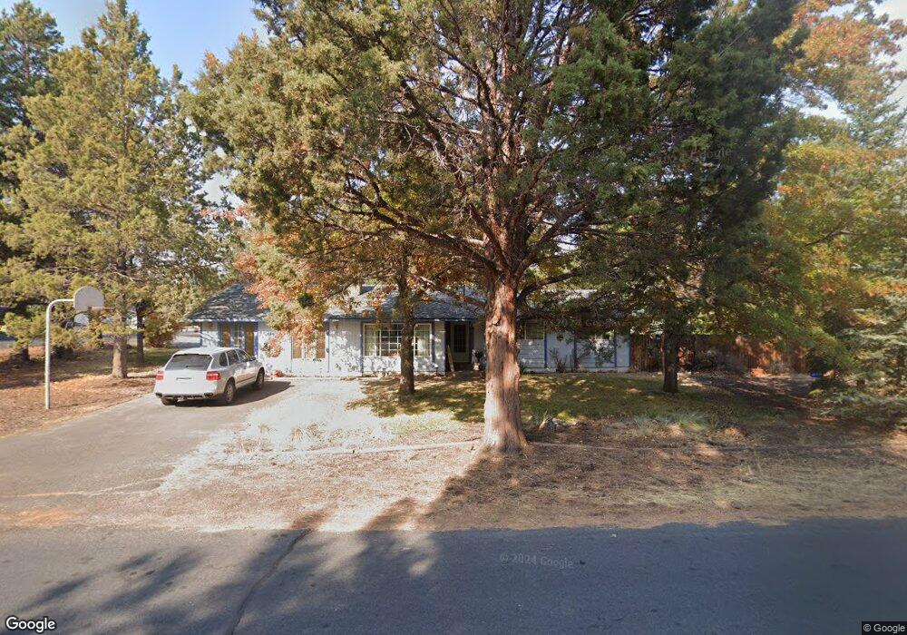 21024 Gardenia Ave, Bend, OR 97702 - photo 1