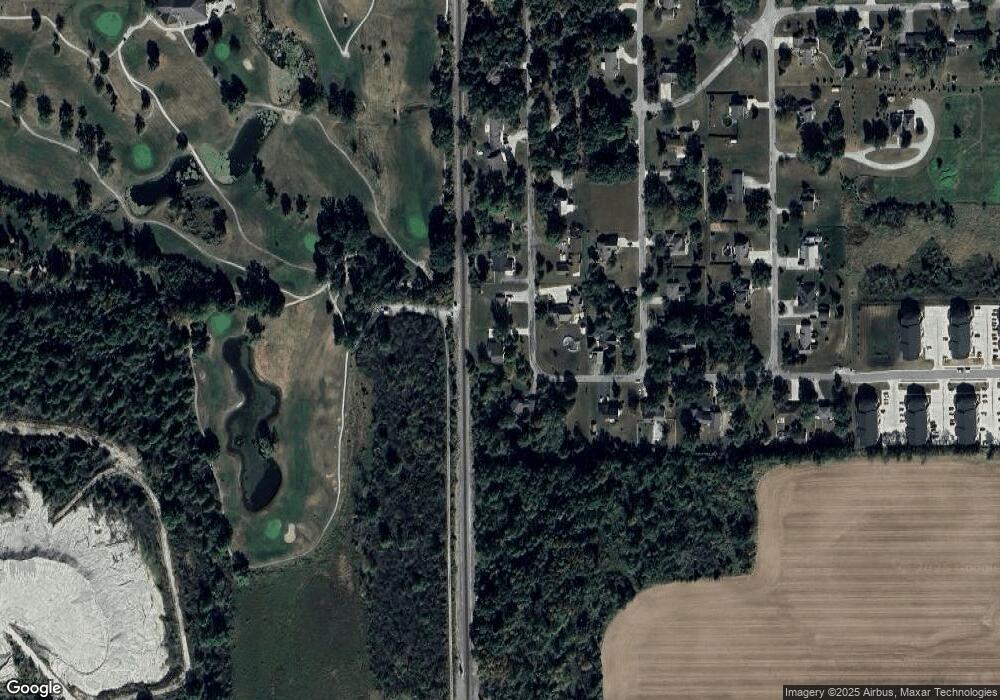 2212 N Shady Ln, Bluffton, IN 46714 - photo 1