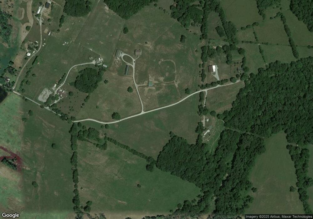 500 Bradford Ln, Harrodsburg, KY 40330 - photo 1