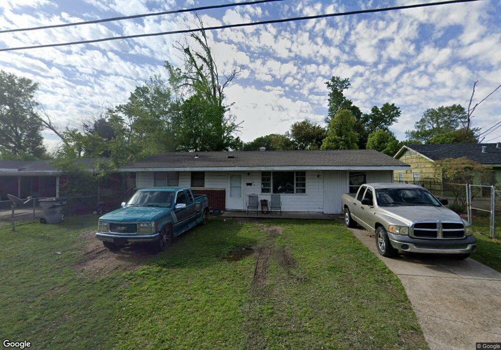 1324 Clover Dr, Lake Charles, LA 70607 - photo 1