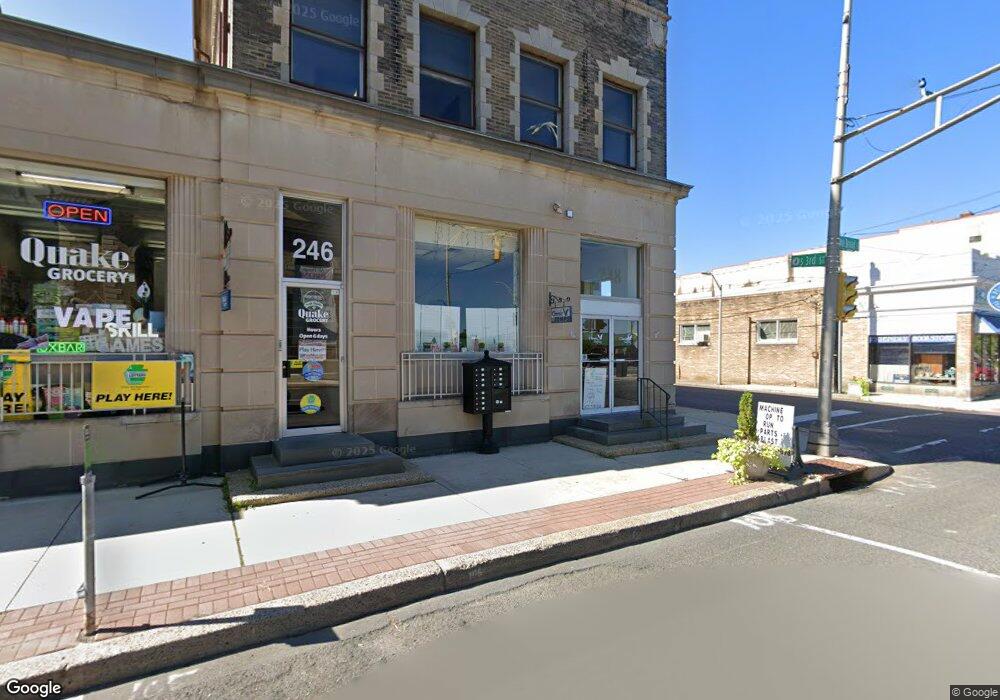 248 W Broad St, Quakertown, PA 18951 - photo 1