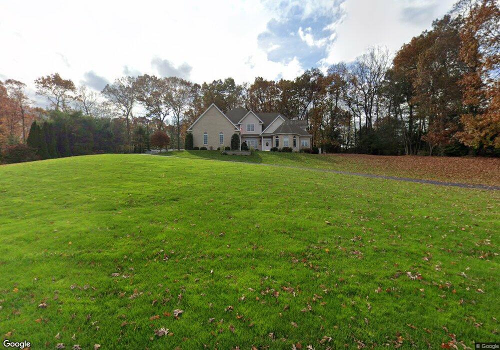 16 Jonathan Dr, Ellington, CT 06029 - photo 1