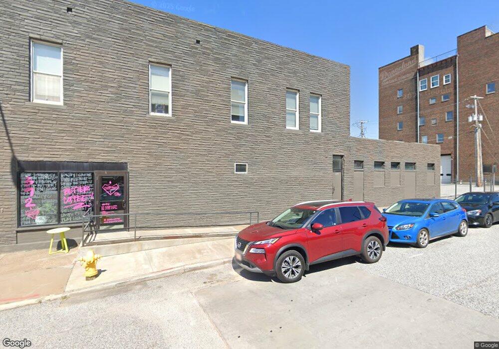 502 W 3rd St, Davenport, IA 52801 - photo 1