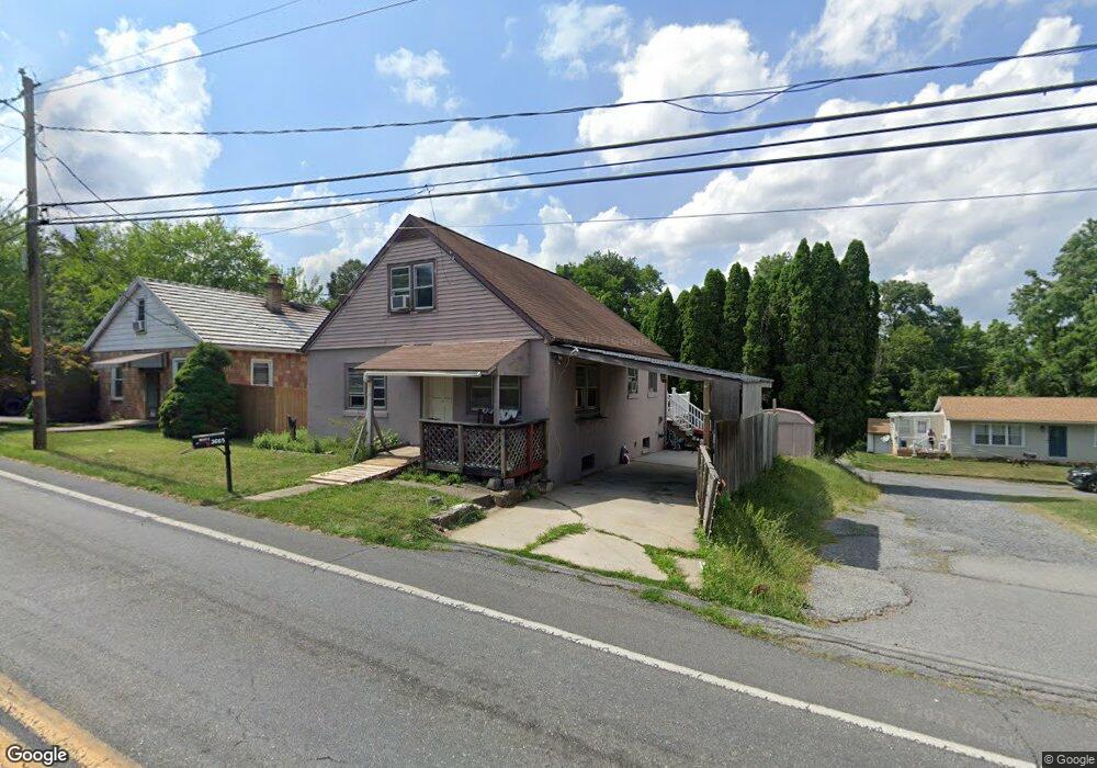 3657 Eberhart Rd, Whitehall, PA 18052 - photo 1