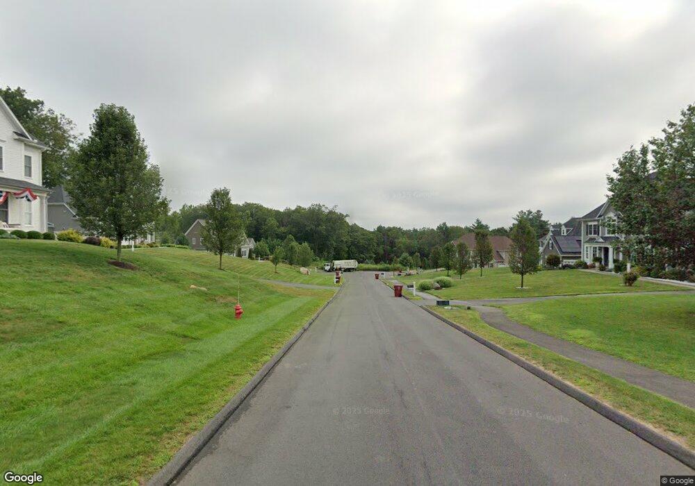 L Newcastle Place, Farmington, CT 06032 - photo 1