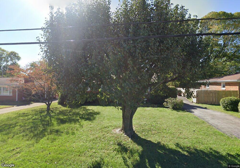 8004 Red Bud Hill Dr, Louisville, KY 40228 - photo 1