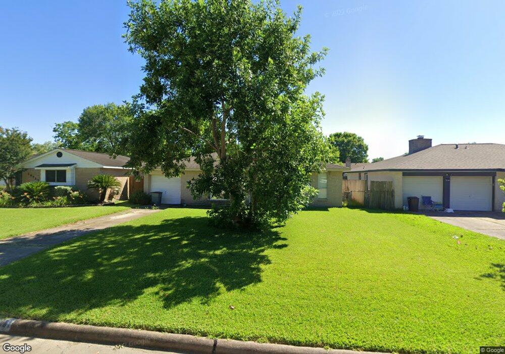 16931 Tibet Rd, Friendswood, TX 77546 - photo 1