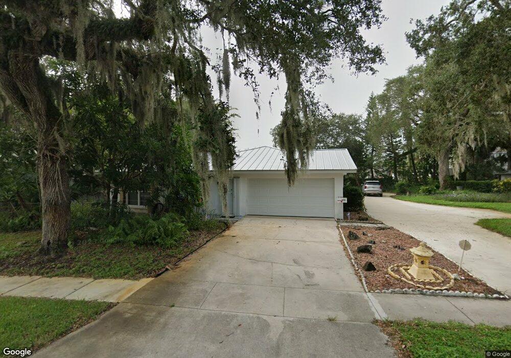 608 Acacia Rd, Vero Beach, FL 32963 - photo 1