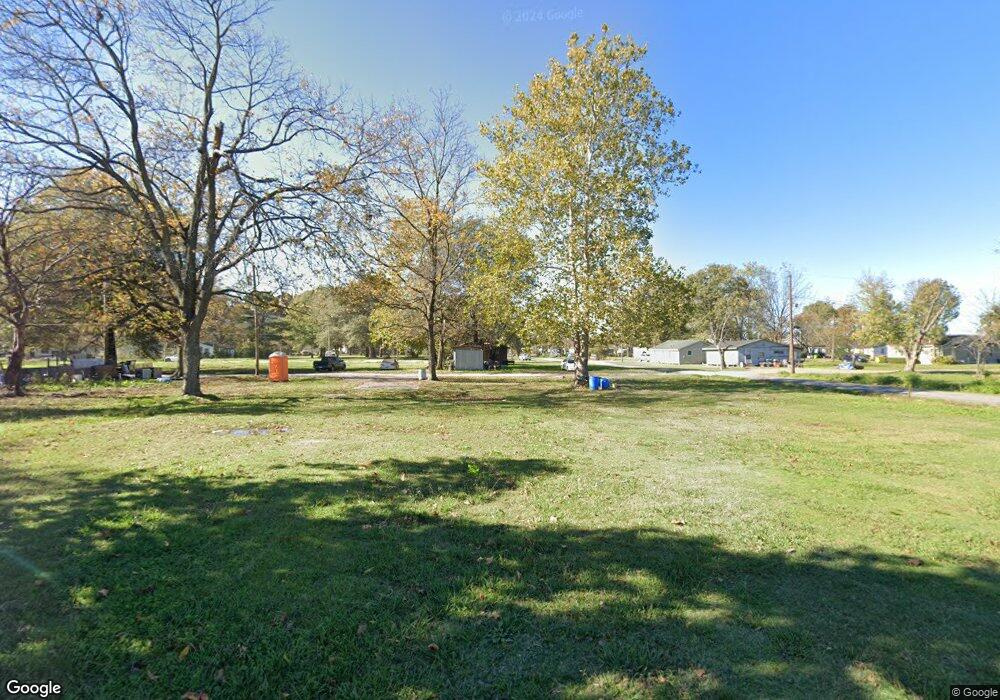 515 N Vine St, Stuttgart, AR 72160 - photo 1