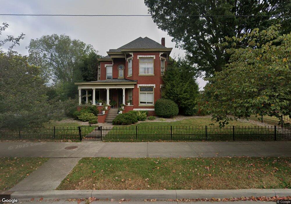 1103 E Main St, New Albany, IN 47150 - photo 1