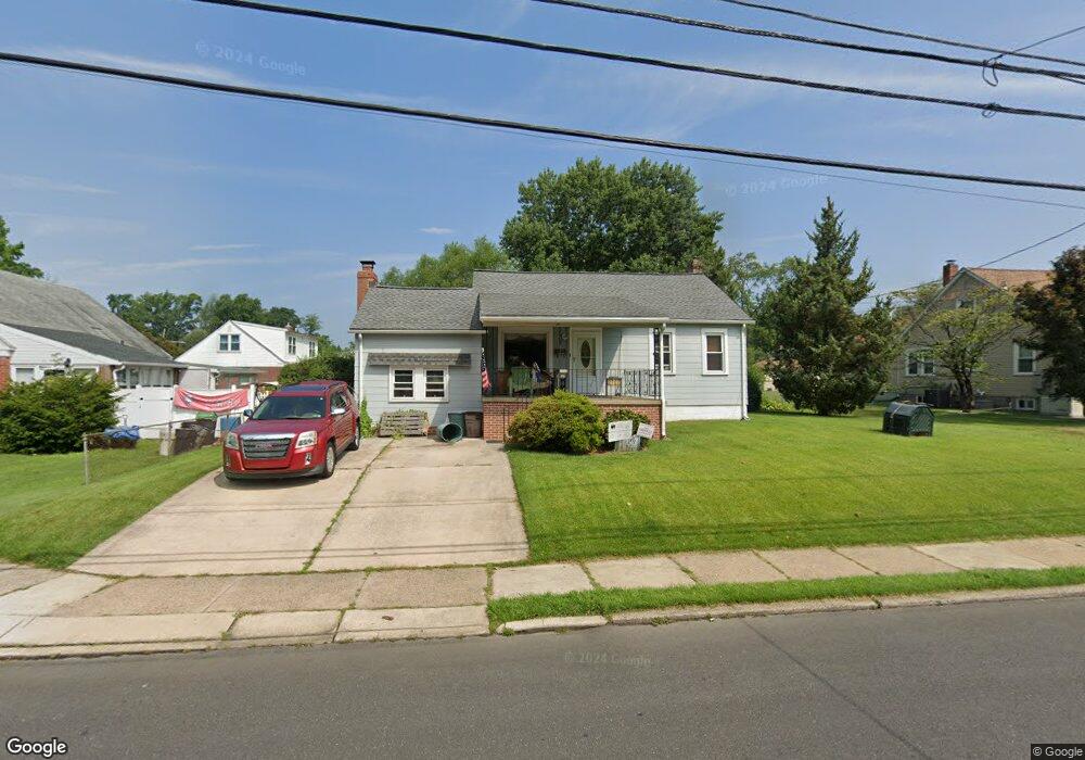 2707 Academy Ave, Holmes, PA 19043 - photo 1