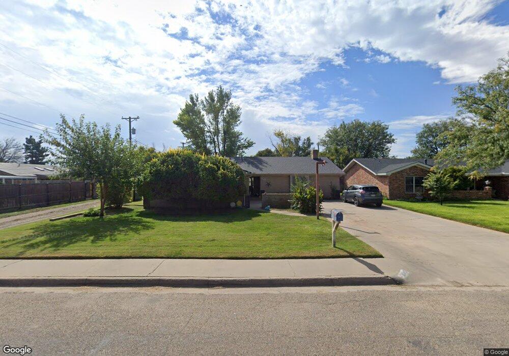 1302 NE 5th St, Dumas, TX 79029 - photo 1