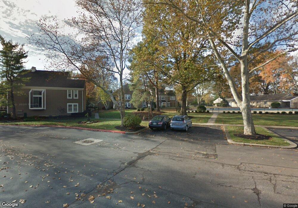 5549 Chowning Way, Columbus, OH 43213 - photo 1