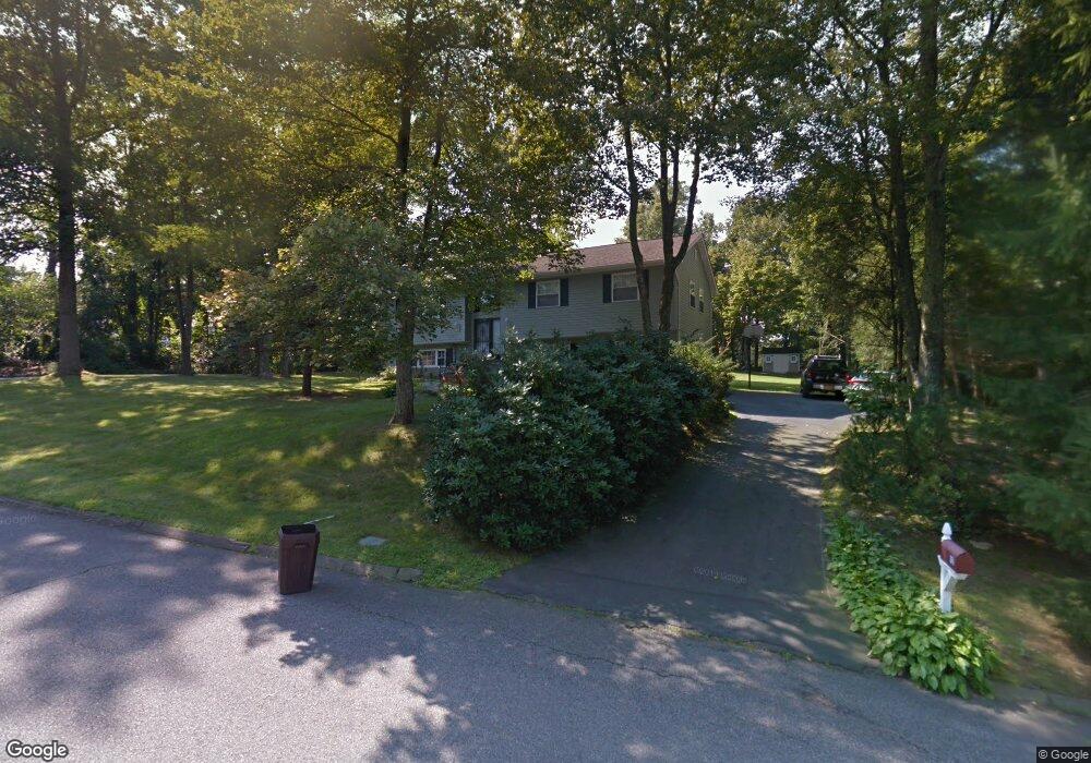 12 Douglas Mowbray Rd, Cortlandt Manor, NY 10567 - photo 1