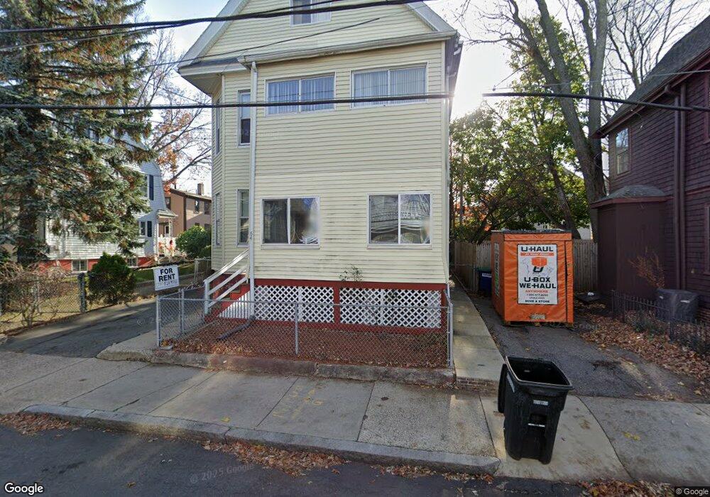 64 Avon St unit 2, Somerville, MA 02143 - photo 1