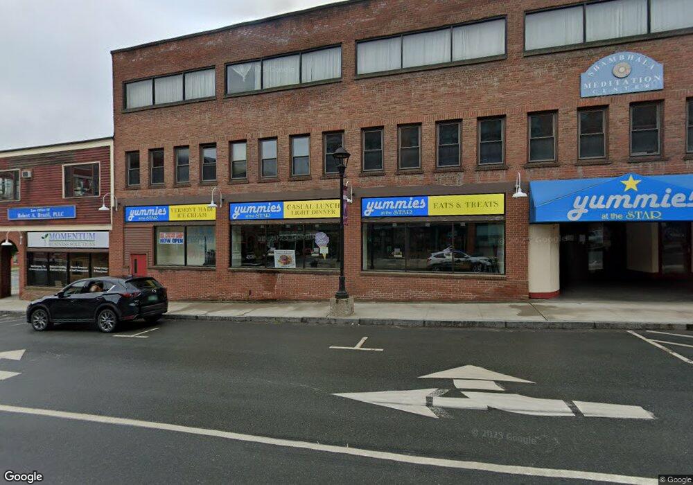 17 Eastern Ave unit 3rd Floor, Saint Johnsbury, VT 05819 - photo 1