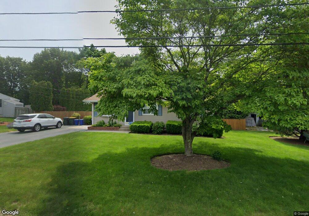 31 Hillcrest Ave, Greenville, RI 02828 - photo 1