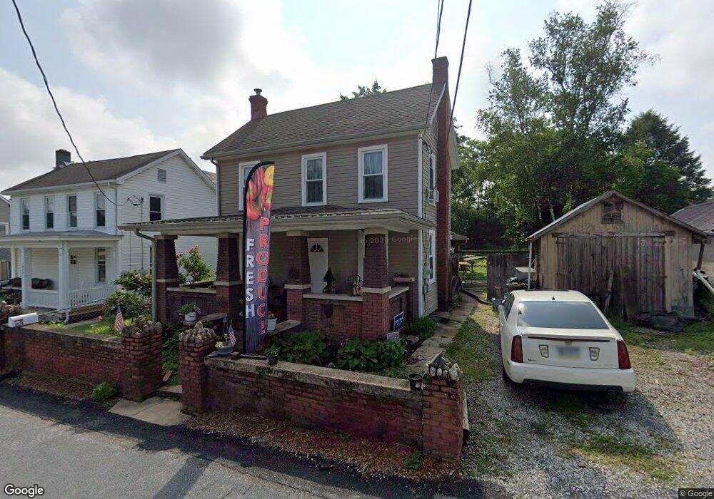 3924 Lincoln St, Chambersburg, PA 17202 - photo 1