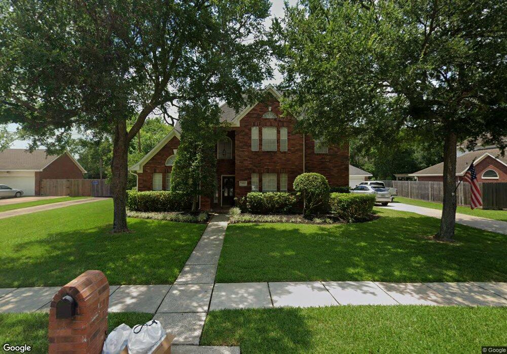 906 Middlecreek St, Friendswood, TX 77546 - photo 1