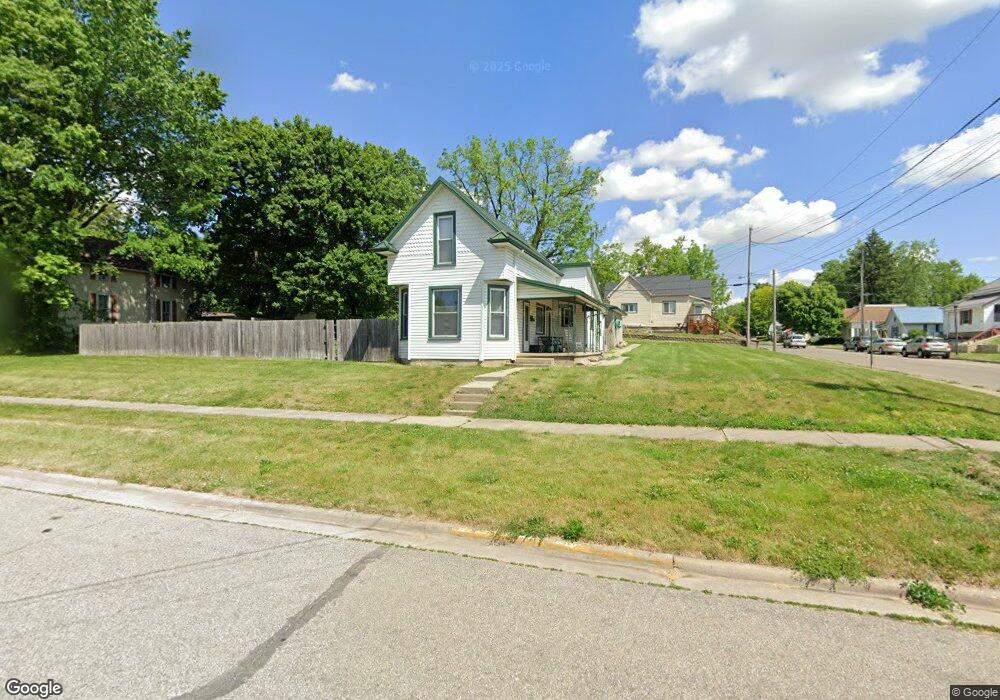 390 E Maple St, Wabash, IN 46992 - photo 1