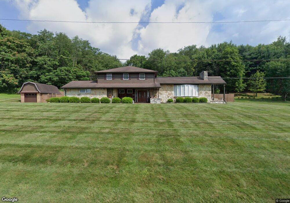 1815 Brandon Dr, Wellsville, OH 43968 - photo 1