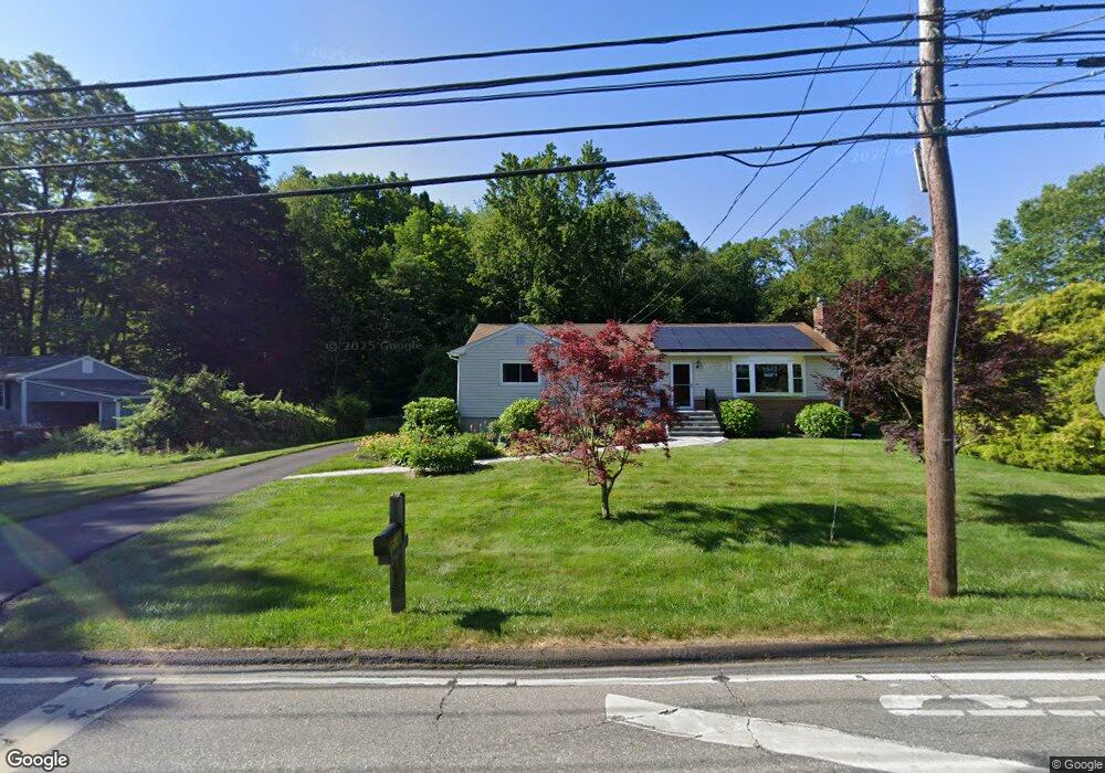 67 Stony Creek Rd, Branford, CT 06405 - photo 1