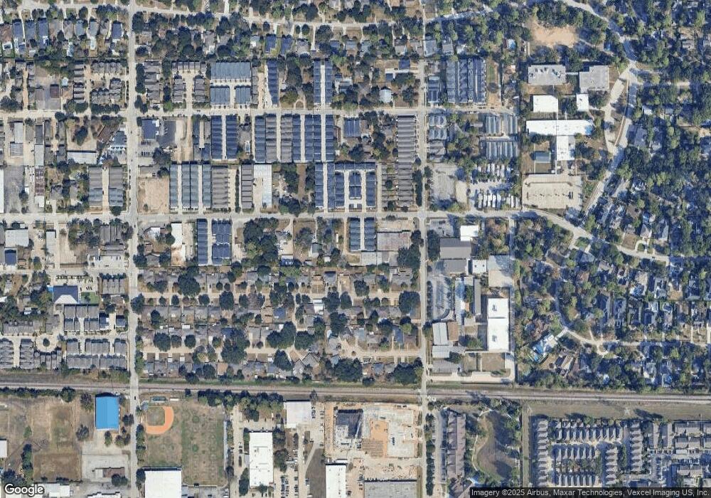 831 Wakefield Dr, Houston, TX 77018 - photo 1