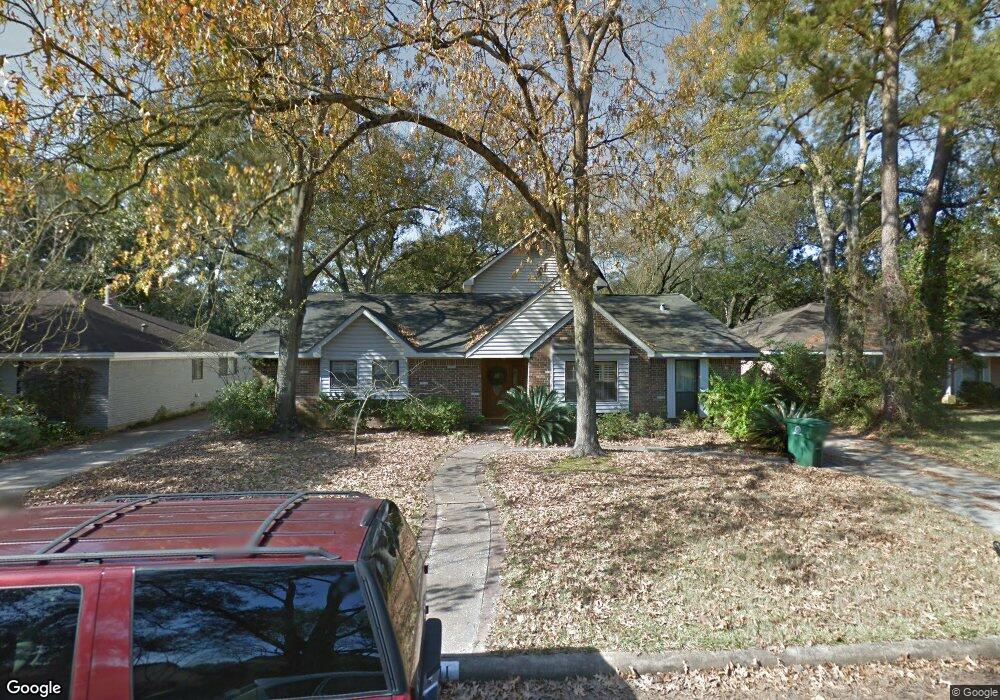 5011 Leafy Hollow Ct, Houston, TX 77018 - photo 1