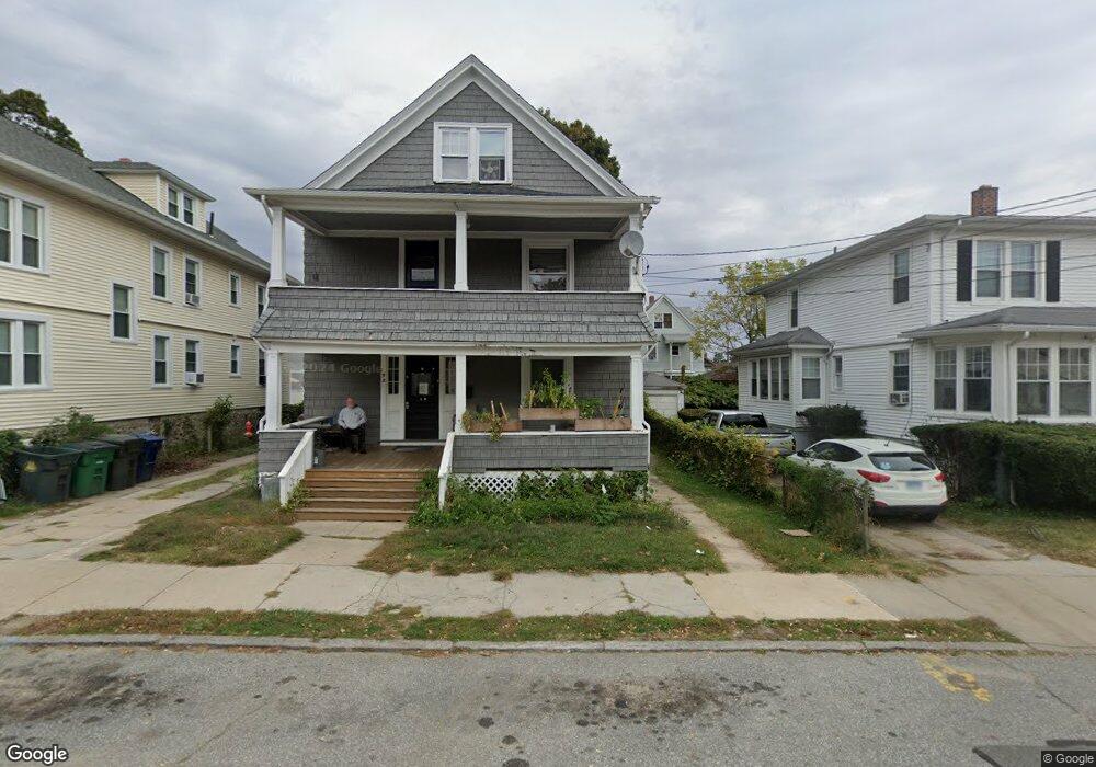 135 Blydenburg Ave, New London, CT 06320 - photo 1