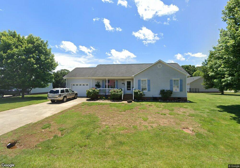 126 Rock Island Dr, Statesville, NC 28625 - photo 1