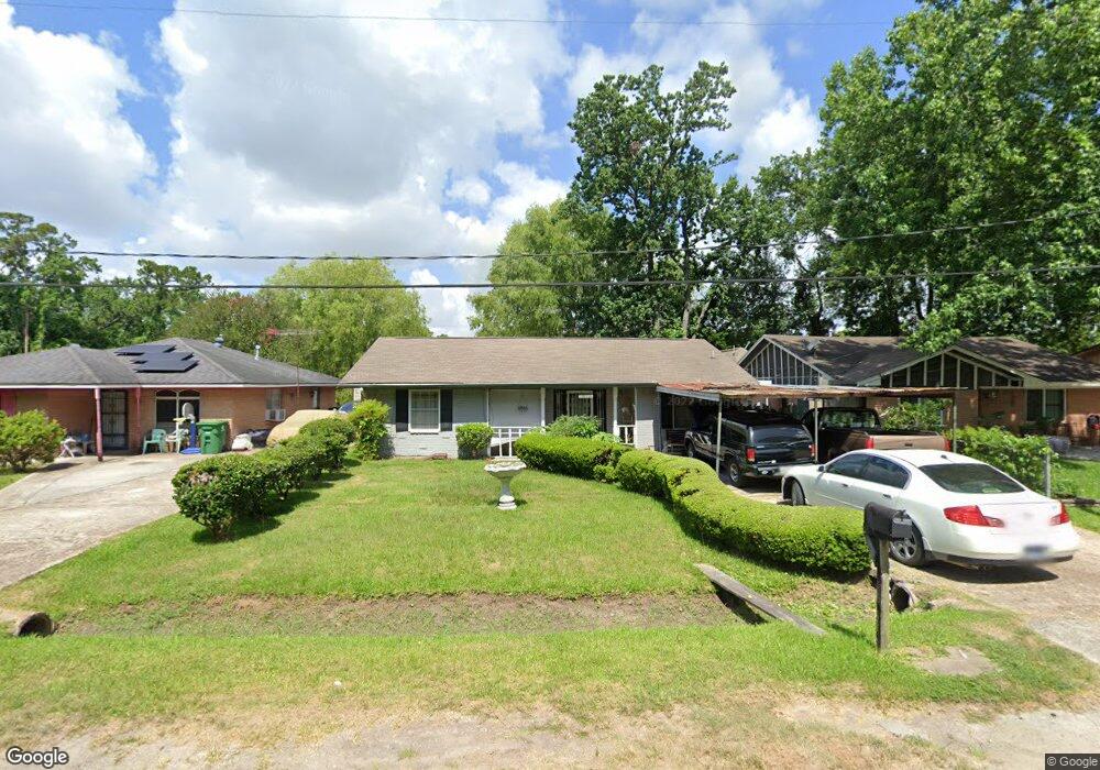 7519 Bradmar St, Houston, TX 77088 - photo 1