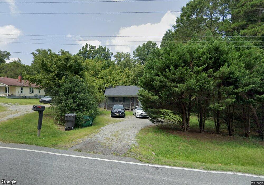 3125 Triangle Lake Rd, High Point, NC 27260 - photo 1