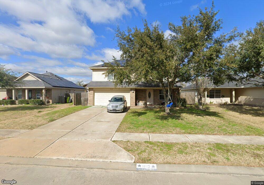 1010 Harrisburg Ct, Rosenberg, TX 77471 - photo 1