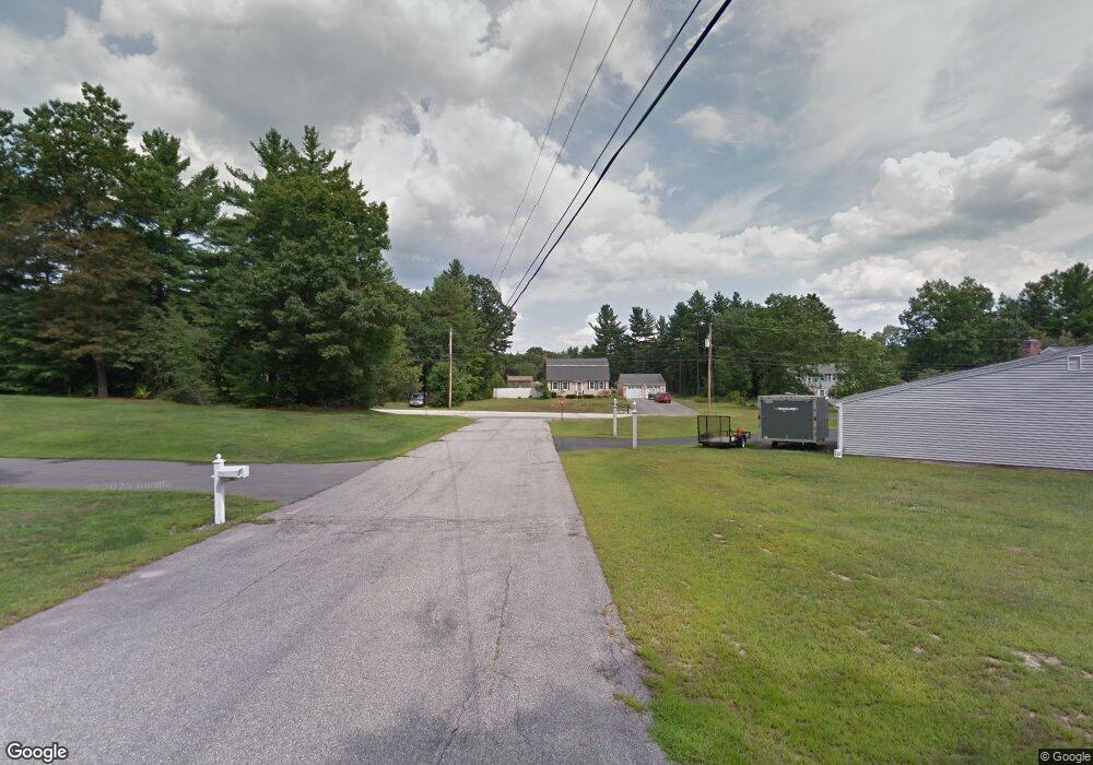 271 Standish Cir unit 187-10-14, Litchfield, NH 03052 - photo 1