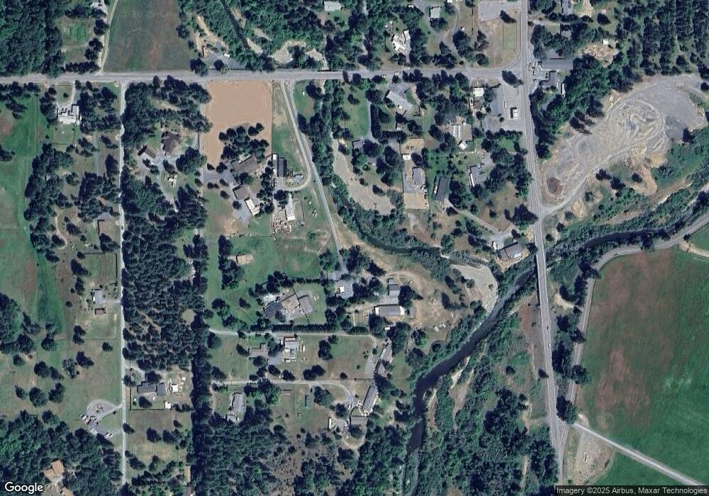 189 Queens Branch Rd, Rogue River, OR 97537 - photo 1