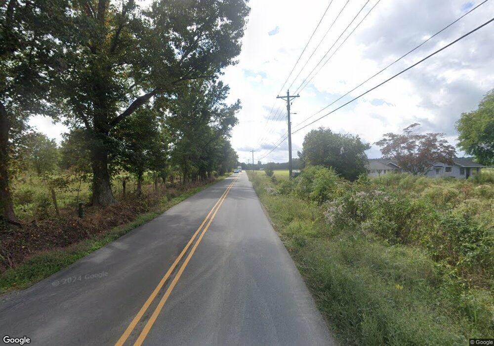 24 Bowie Rd, Colonial Beach, VA 22443 - photo 1