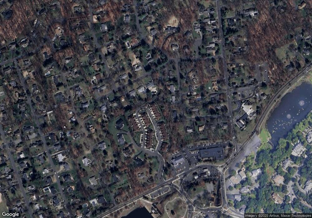 18 Schmidt Cir unit D18, Watchung, NJ 07069 - photo 1