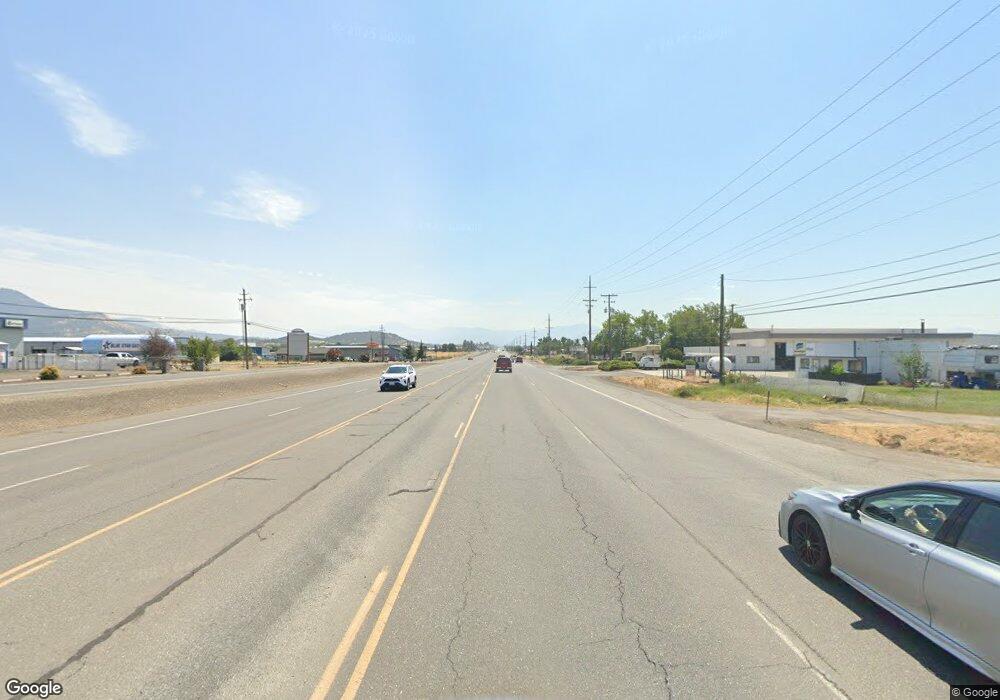 6084 Crater Lake Hwy, Central Point, OR 97502 - photo 1