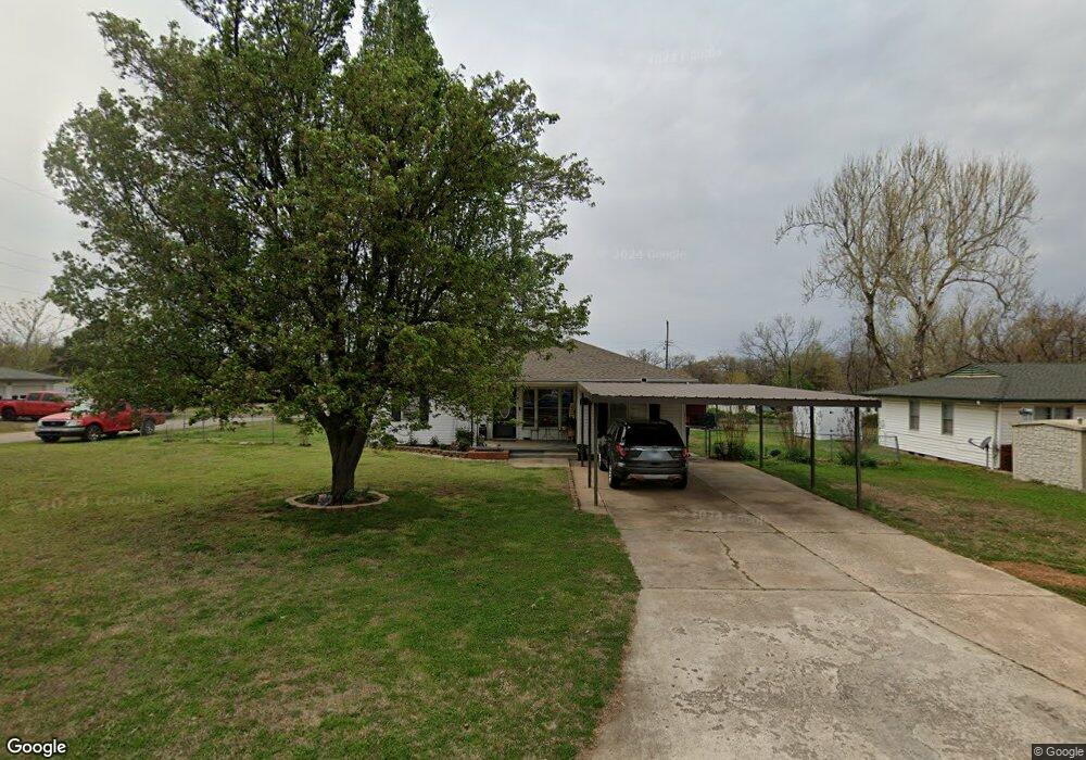 441 S 4th St, McLoud, OK 74851 - photo 1