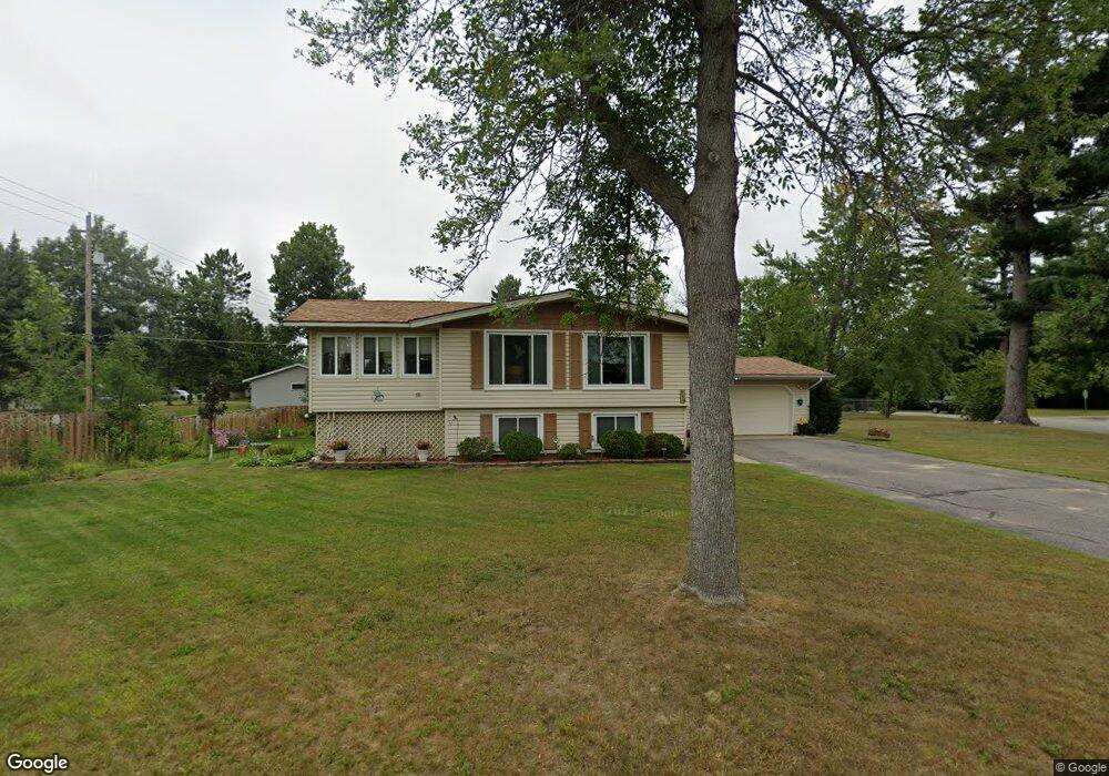 319 Clover Ln, Grand Rapids, MN 55744 - photo 1