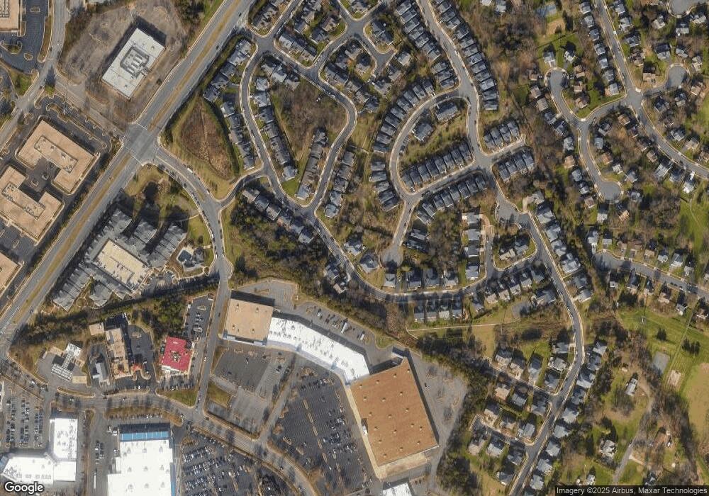 13891 Rembrandt Way, Chantilly, VA 20151 - photo 1