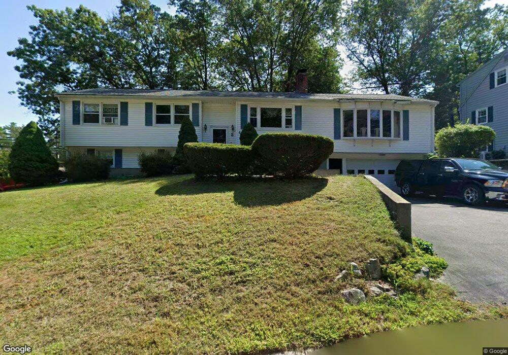 2 Nightingale Rd, Nashua, NH 03062 - photo 1