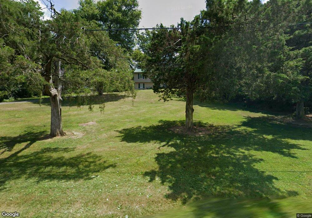 11813 Big Spring Rd, Clear Spring, MD 21722 - photo 1