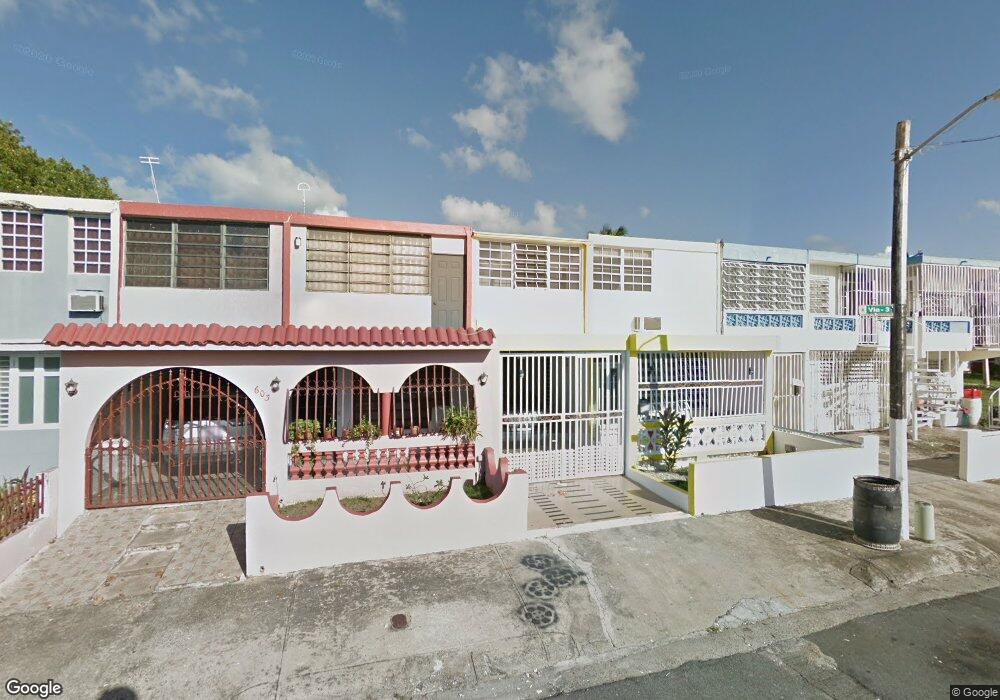 603 Calle Via 3, Carolina, PR 00983 - photo 1
