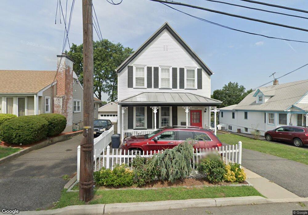 1105 Stonewall Ln, Secaucus, NJ 07094 - photo 1