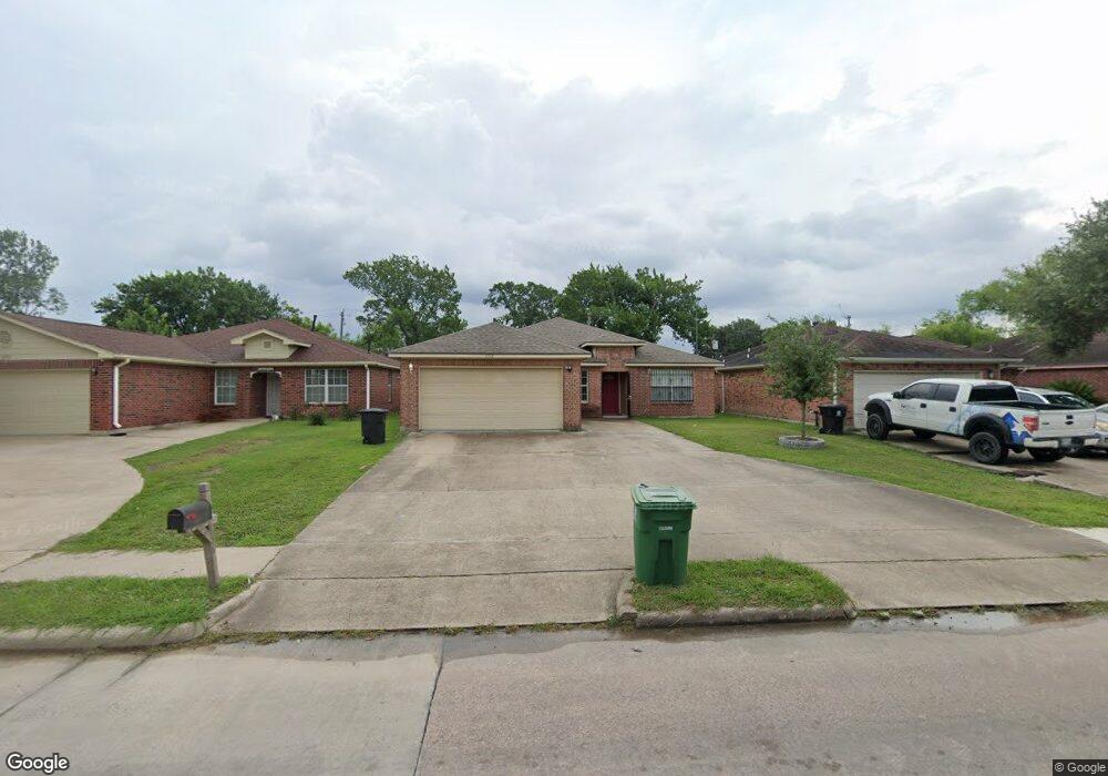 6568 W T c Jester Blvd, Houston, TX 77091 - photo 1